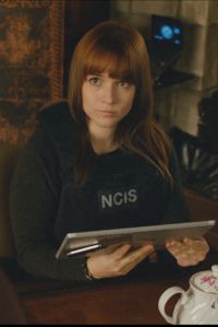 Renée Felice Smith (NCIS Intelligence Analyst Nell Jones)